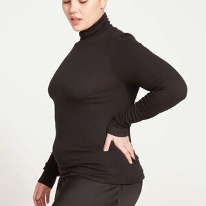 Universal Standard Foundation Turtleneck. EUC